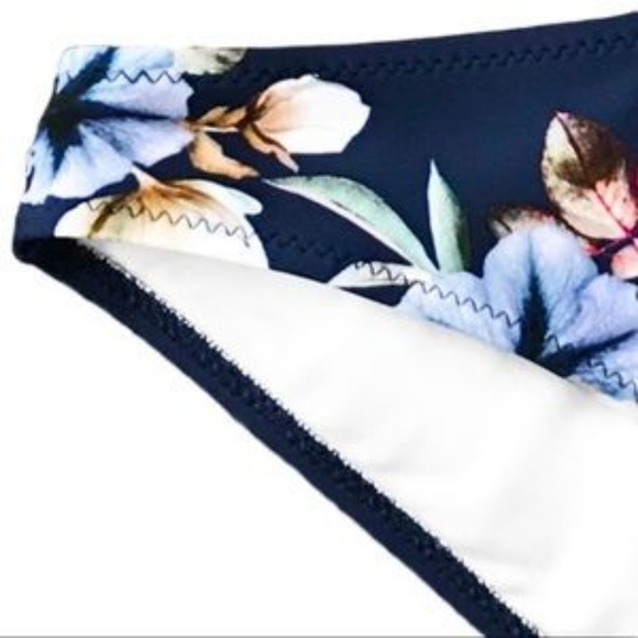 {October Love} 1 Sz XL Left! Navy High Neck FloralBikini - Picture 6 of 8